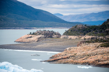 胆机与功放的区别-
