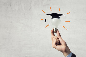 适合跑步发朋友圈的文案短句 开始坚持跑步发的说说