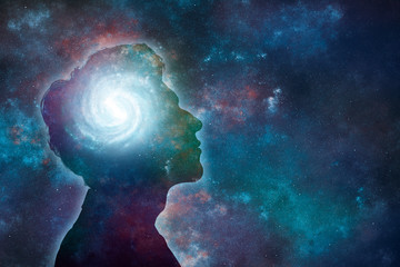 我拿青春去赌陪你熬过了苦是什么歌