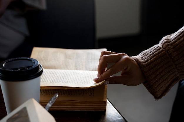 《只有一个地球》课文解析及答案