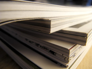 我拿青春去赌陪你熬过了苦是什么歌