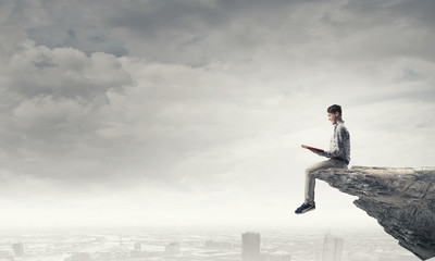 适合跑步发朋友圈的文案短句 开始坚持跑步发的说说